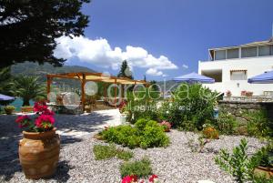 Geni Garden Apartments Lefkada Greece