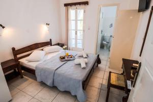 Budget Double Room room in Villa Kalamia Dolphins