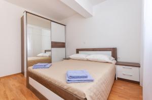 Apartman Mira- Omis