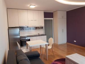 SARA - Modern apartment in the city center