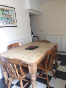 Bumble Bee Cottage Contractor Accommodation