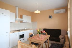Apartment in Silo - Insel Krk 13588