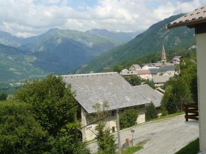 Appartements Les Serintes : photos des chambres