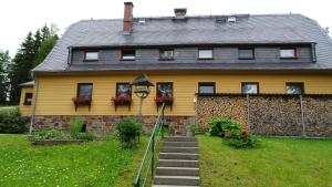 3 star Апартамент Ferienwohnung-Wasserfloh Mulde Германия