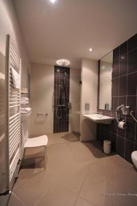 Hotels Hotel le Broceliande - Sure Hotel Collection by Best Western : photos des chambres