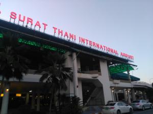 Suratthani Airport TJ Night Boat To Koh Tao