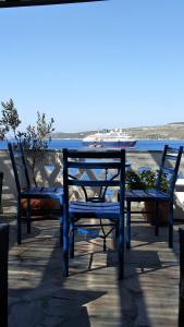 Linaria Bay Skyros Greece
