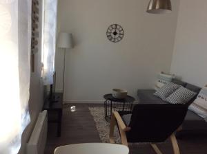 Appartements Le Dauphine 20m de la plage : photos des chambres