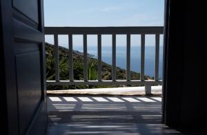 Villa Alisachni Andros Greece