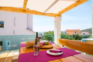 3 star apartment Holiday Sevid Sevid Croatia