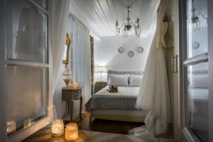 Evagelias deluxe villa-Roof Top Jacuzzi