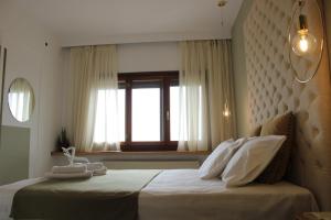 Pinehouse King Suite Halkidiki Greece