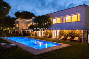 Villa Sitges Tupinetti Beach at 1 min walk Amaizing Garden and View Center Sitges 5 minutes walk - 4hvězdičkové hotely ve městě Sitges