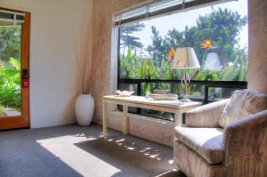 101 Manhattan room in Baywood Inn Bed & Breakfast