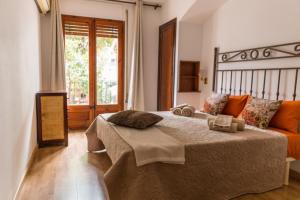 3 bedroom Apartment with private garden on top location Sitges centre beach
