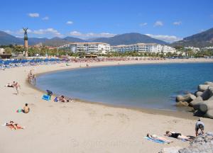 Apartment with Sea View room in Penthouse in Puerto Banus