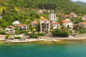 Apartments MaXhit - Доньи-Столив