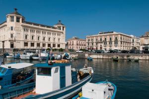 Ortigia Exclusive Apartment