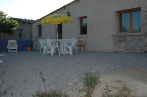 Maisons de vacances GITE PROVENCE LUBERON -PACA- Acces PMR-ANCV : photos des chambres