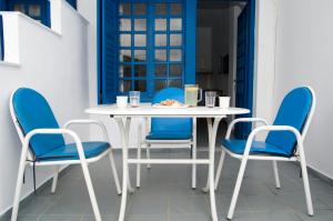 Erato Apartments Andros Greece