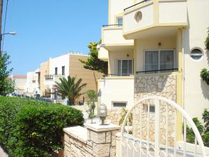 Elina Apartments Gouves Heraklio Greece