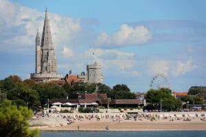 Appartements Le Gite Du Parc avec parking vieux port et plage au calme : photos des chambres