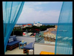 Oasis Beach Hotel Agistri Greece