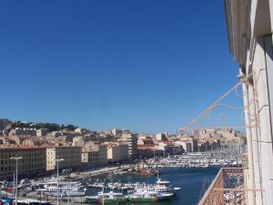Hotels Escale Oceania Marseille Vieux Port : photos des chambres