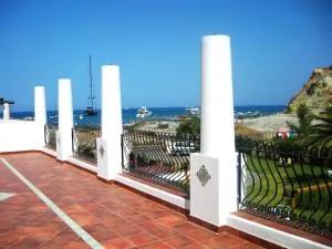 Hotel Rojas - Vulcano