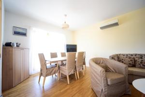 Apartments Villa Perla