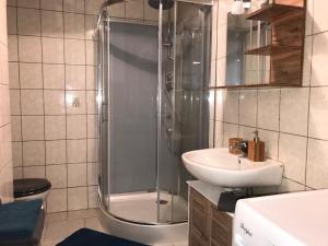 Appartements Le Clos des Platanes : photos des chambres