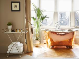 The Roseate Edinburgh - Small Luxury Hotels of the World