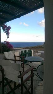 Studios Rodi Sifnos Greece