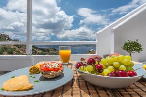 Halara Studios Milos Greece