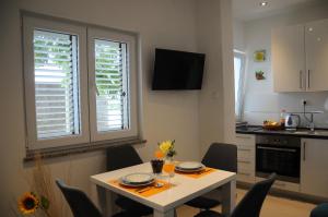 Apartment Aria with private parking