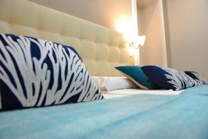 Triple Room with Private Bathroom room in Onda Marina Rooms