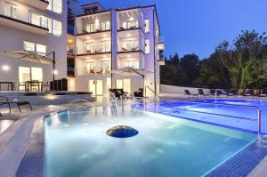 Premantura Resort - Hotel & Restaurant 