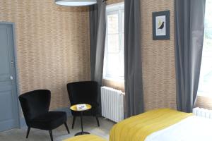 B&B / Chambres d'hotes Une maison en ville, Hyper Centre ville, Spa : photos des chambres