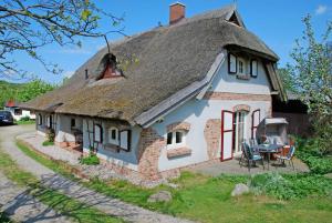 Ferienhaus unterm Reetdach