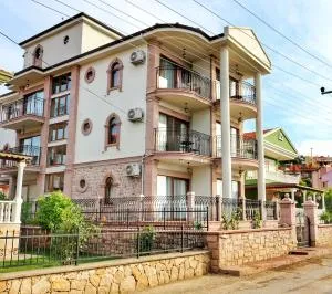 Stone Hill Hotel - Edremit