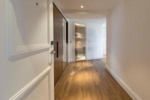 Junior Suite with City View