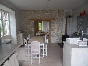 La maison de Lilou - 蓬塔利耶