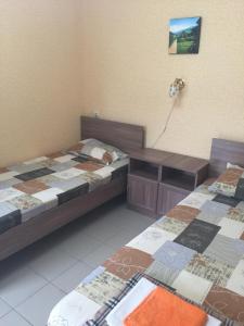 Double or Twin Room with Private Bathroom room in Guesthouse Leto 15