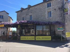 Hotels Logis Auberge de la Tour : photos des chambres