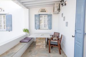 Didymes Studios Tinos Greece