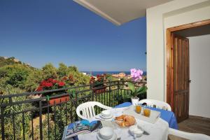 Apartment Dissoro img16