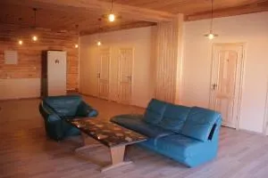 Freedom - 乌日霍罗德