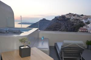 Aria Suites & Villas Santorini Greece