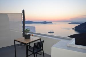 Aria Suites & Villas Santorini Greece