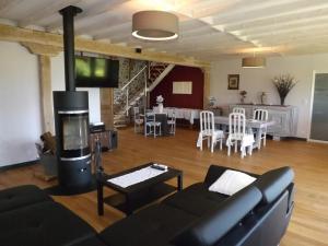 B&B / Chambres d'hotes Artense Hotes : photos des chambres